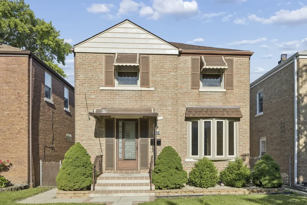 4140 North Pontiac Avenue Chicago IL 60634