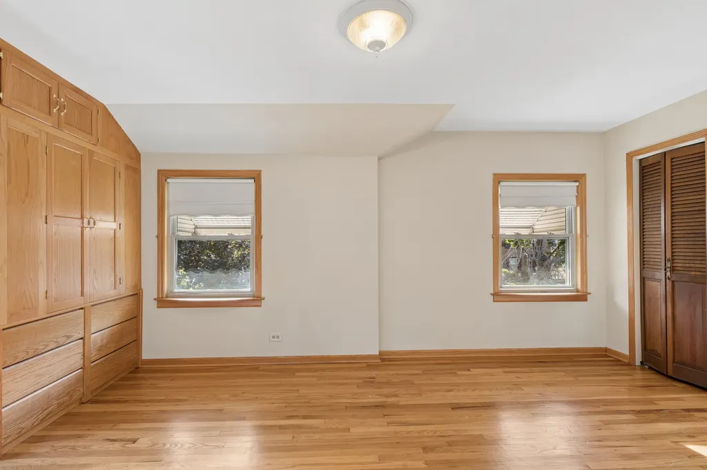 4140 North Pontiac Avenue Chicago IL 60634