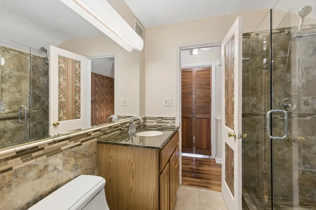 4140 North Pontiac Avenue Chicago IL 60634