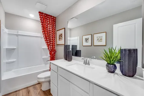 513 Red Oak Circle Volo IL 60020