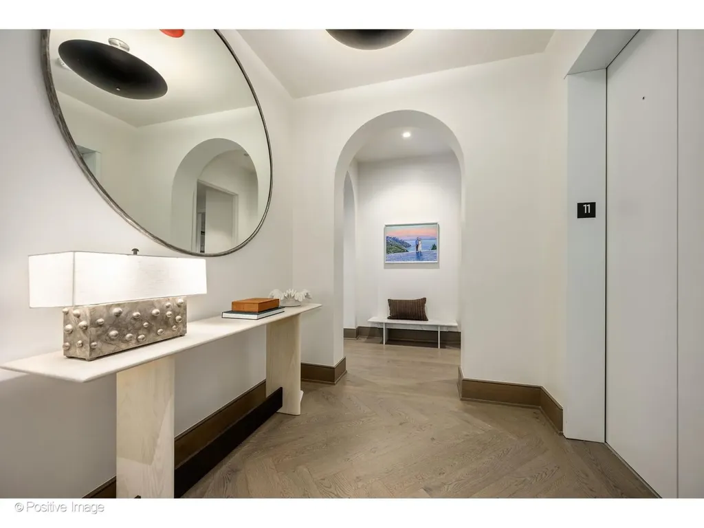 21 North May Street Chicago IL 60607