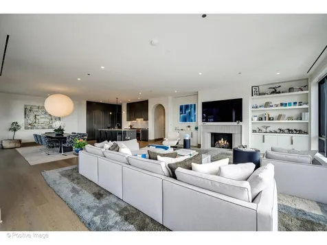 21 North May Street Chicago IL 60607