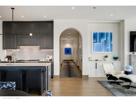 21 North May Street Chicago IL 60607