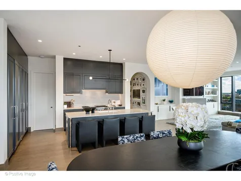 21 North May Street Chicago IL 60607