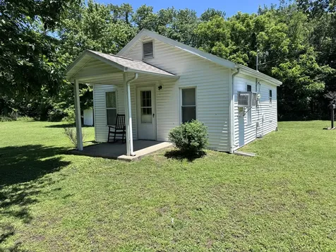 900 South Rotan Street Salem IL 62881