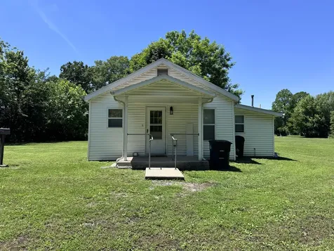 900 South Rotan Street Salem IL 62881