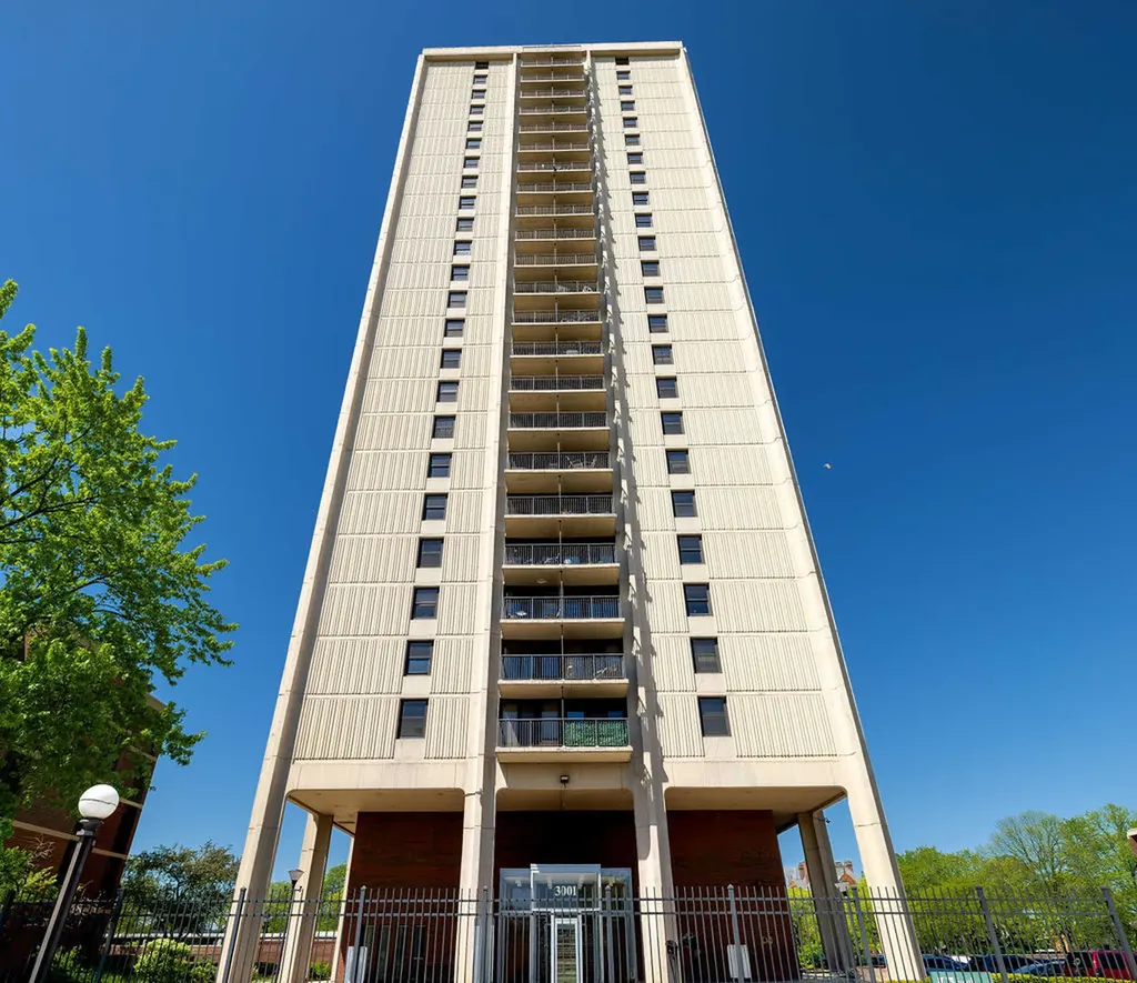 3001 South Michigan Avenue Chicago IL 60616