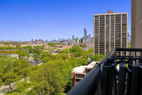 3001 South Michigan Avenue Chicago IL 60616