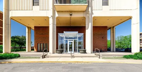 3001 South Michigan Avenue Chicago IL 60616