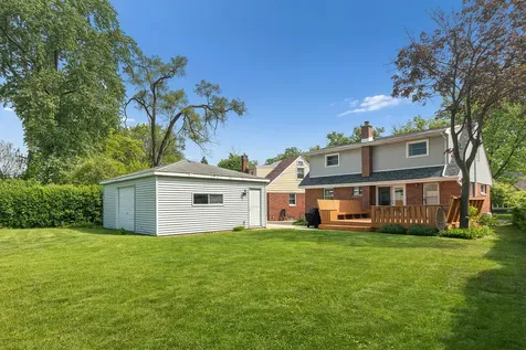 18646 Golfview Avenue Homewood IL 60430