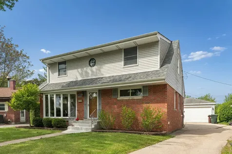 18646 Golfview Avenue Homewood IL 60430