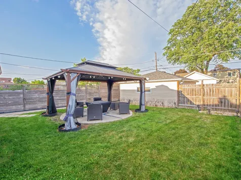 2535 West Street River Grove IL 60171