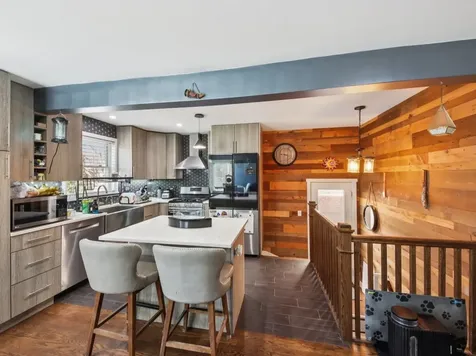 2535 West Street River Grove IL 60171