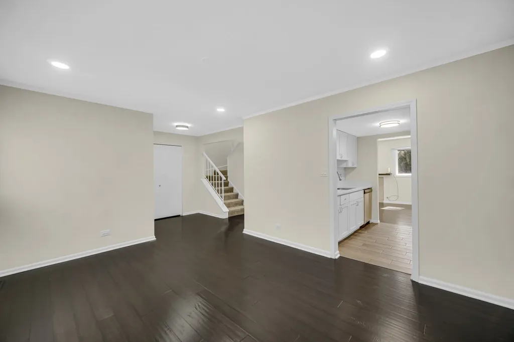 5S027 Pebble Beach Court Naperville IL 60563
