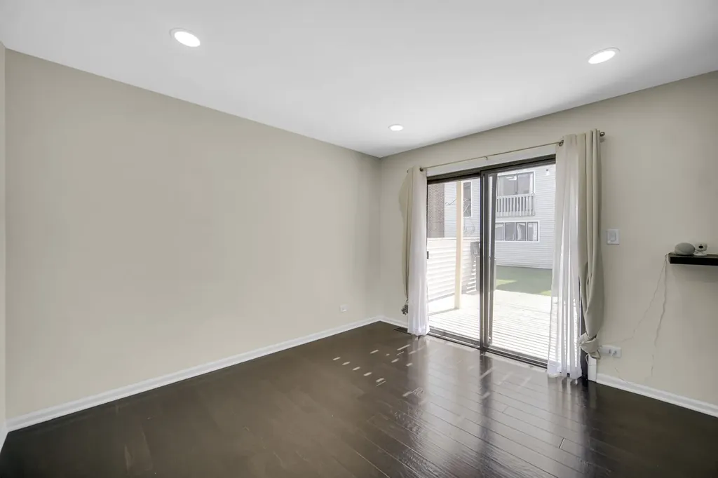 5S027 Pebble Beach Court Naperville IL 60563