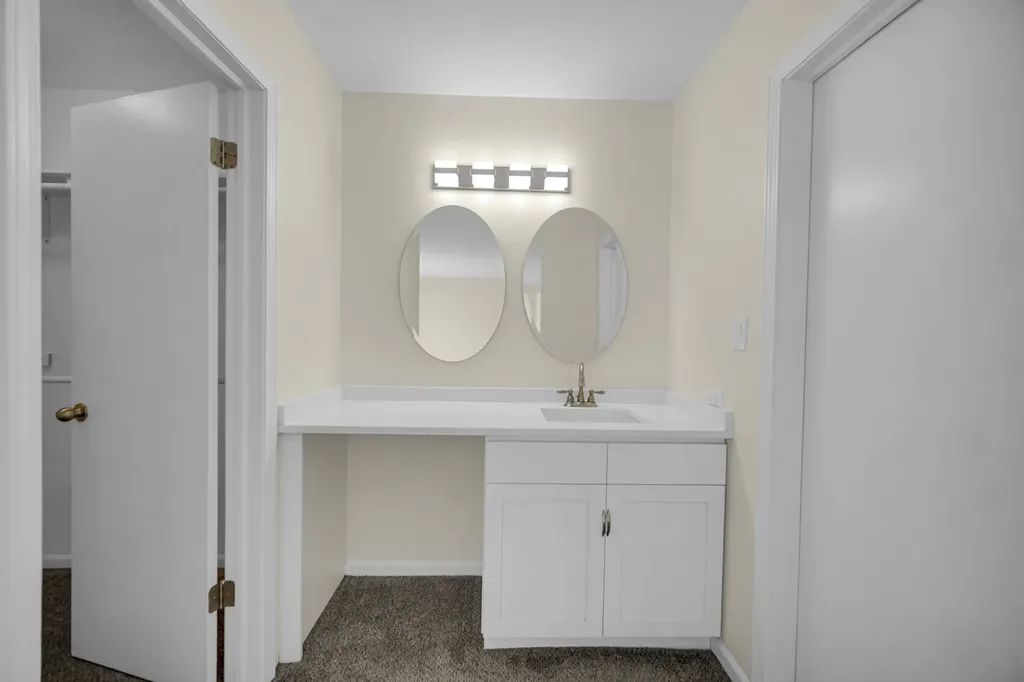 5S027 Pebble Beach Court Naperville IL 60563