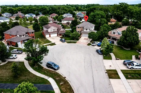 8053 Duane Drive Frankfort IL 60423