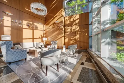201 North Westshore Drive Chicago IL 60601