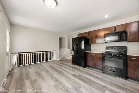 16388 Terry Lane Oak Forest IL 60452