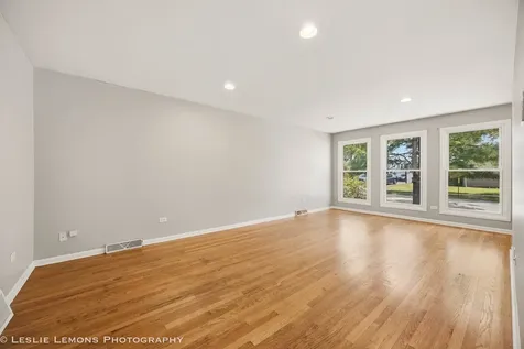 16388 Terry Lane Oak Forest IL 60452