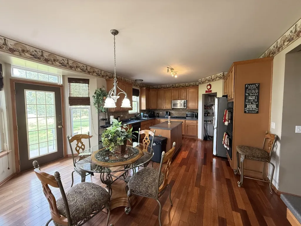 2023 Crosswind Drive Plainfield IL 60586