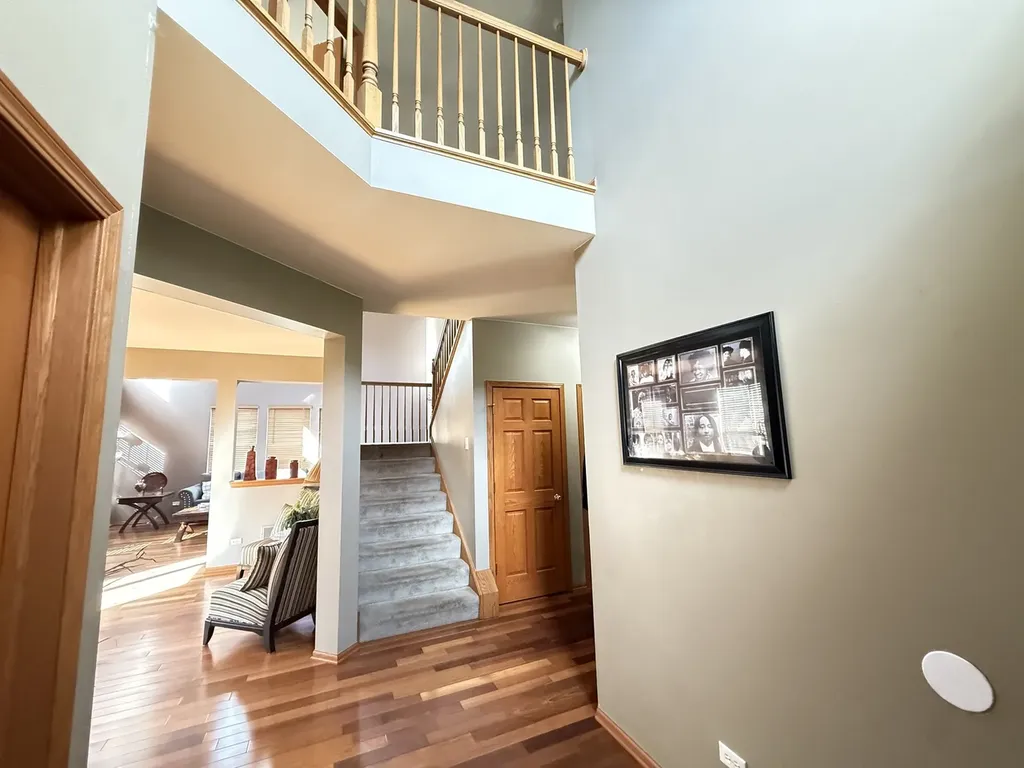 2023 Crosswind Drive Plainfield IL 60586