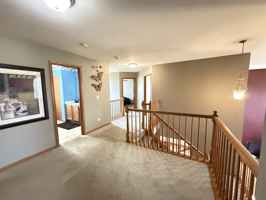 2023 Crosswind Drive Plainfield IL 60586