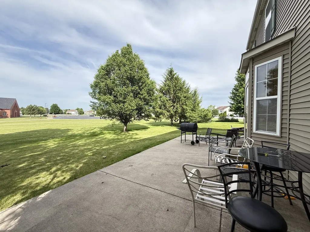 2023 Crosswind Drive Plainfield IL 60586