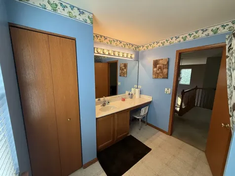 2023 Crosswind Drive Plainfield IL 60586