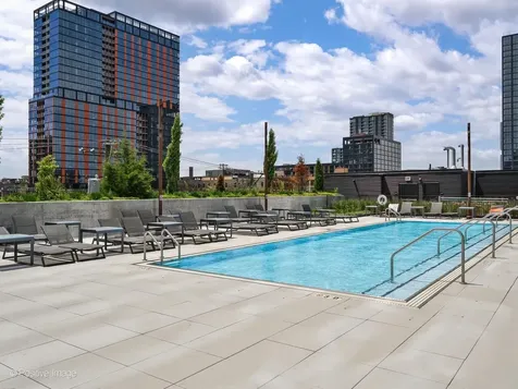 225 North Elizabeth Street Chicago IL 60607