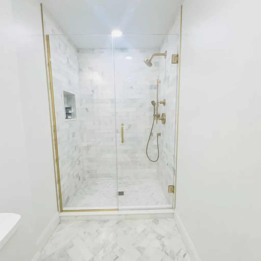 8425 West Sunnyside Avenue Chicago IL 60656