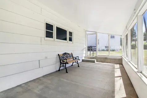 470 North Prairie Avenue Mundelein IL 60060