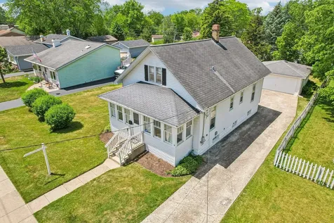 470 North Prairie Avenue Mundelein IL 60060