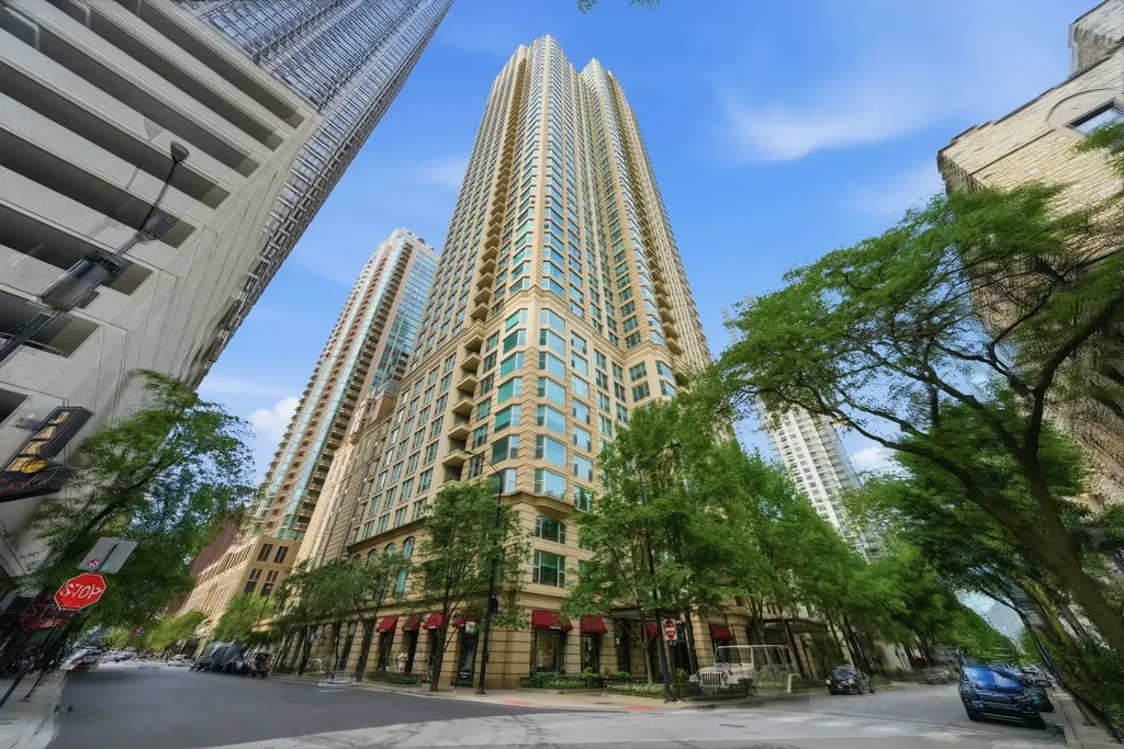25 East Superior Street Chicago IL 60611