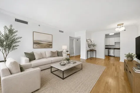 25 East Superior Street Chicago IL 60611