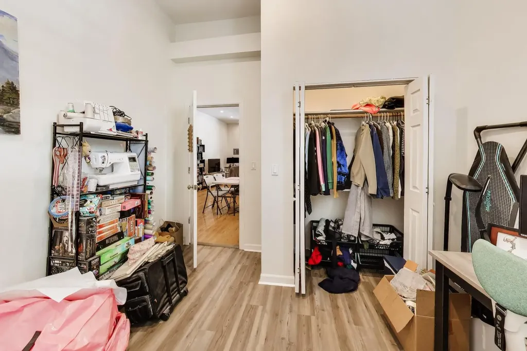 2455 North Sawyer Avenue Chicago IL 60647