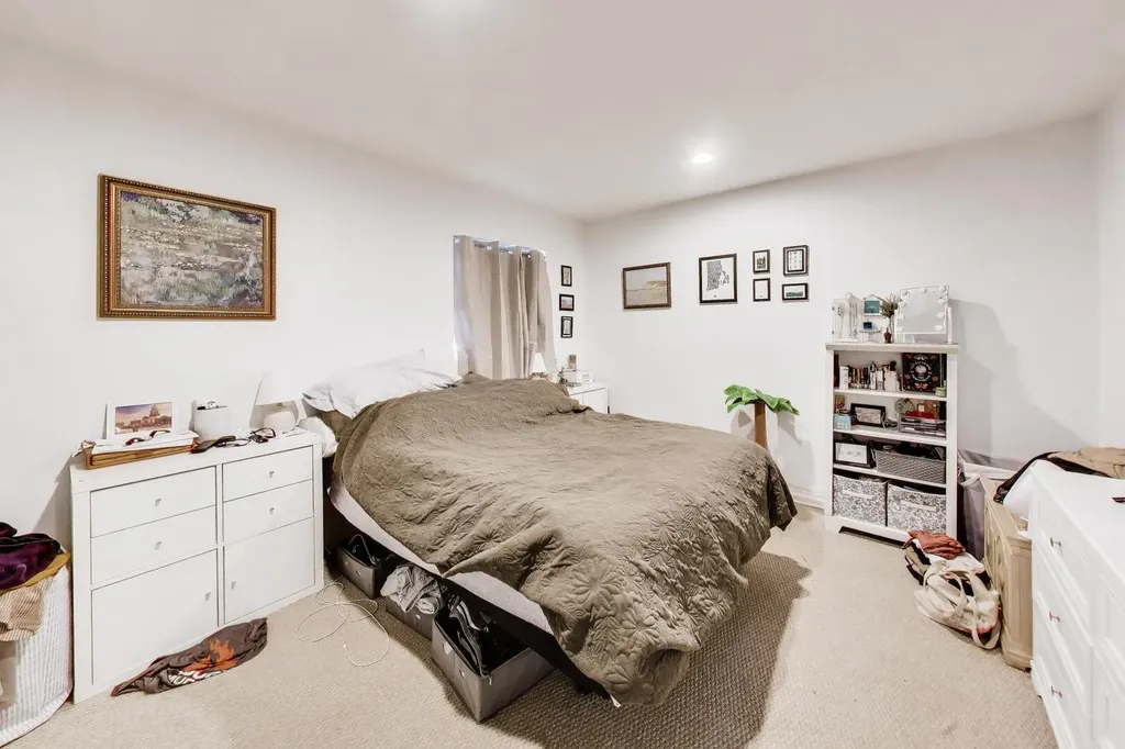 2455 North Sawyer Avenue Chicago IL 60647