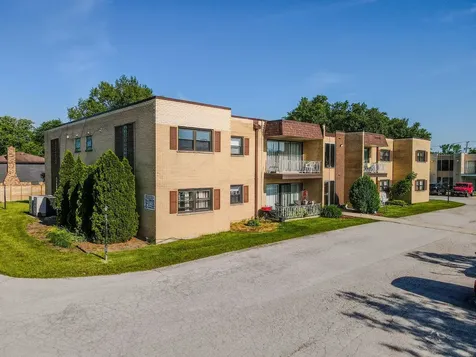18320 Cherry Creek Drive Homewood IL 60430