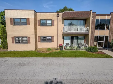 18320 Cherry Creek Drive Homewood IL 60430