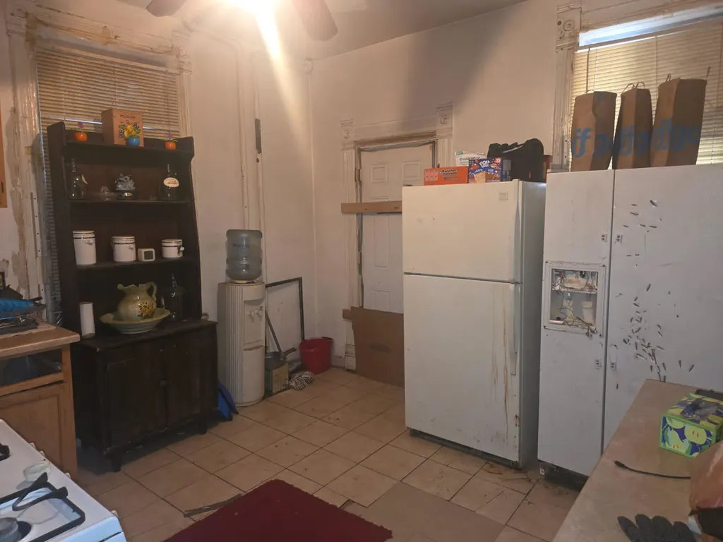 5914 South Princeton Avenue Chicago IL 60621