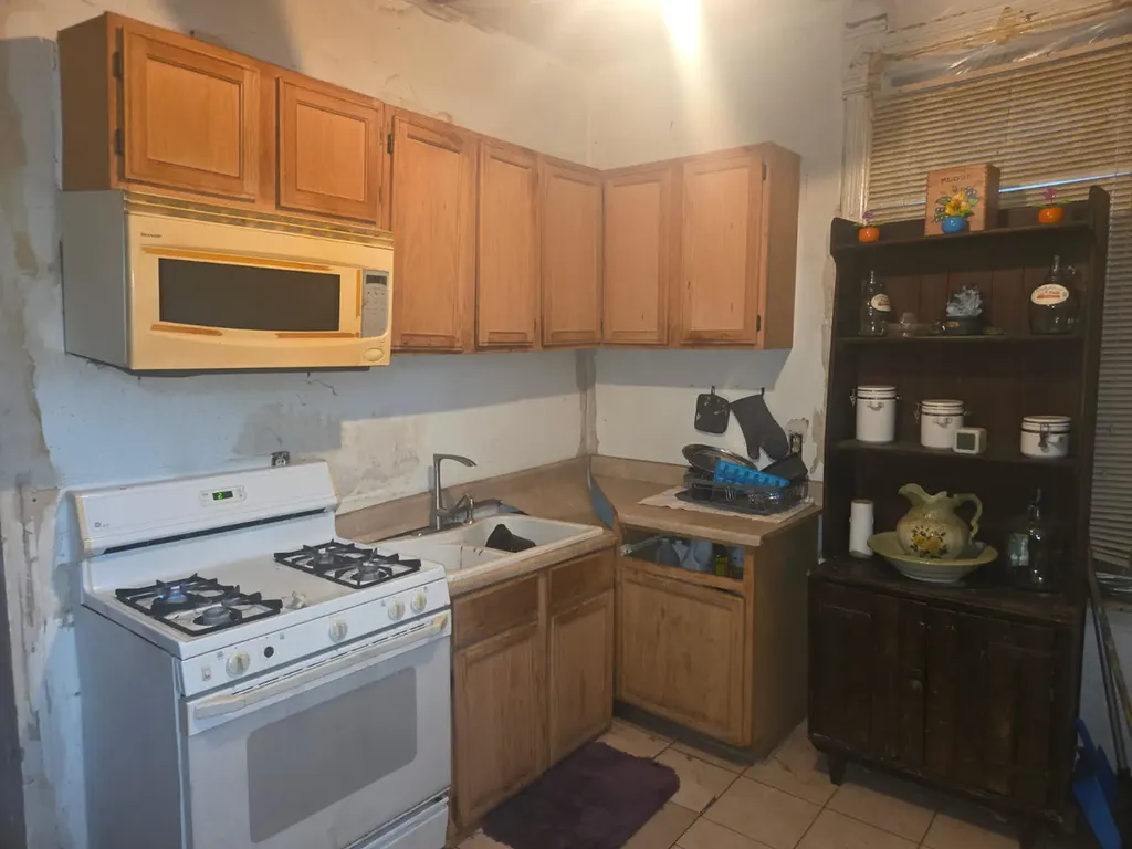 5914 South Princeton Avenue Chicago IL 60621