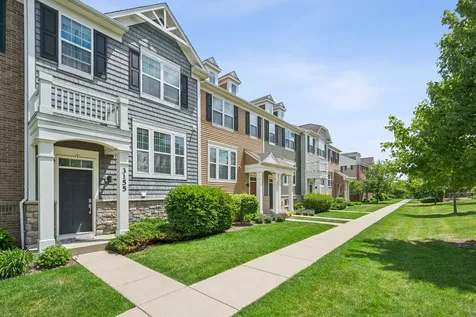 3155 Coral Lane Glenview IL 60026