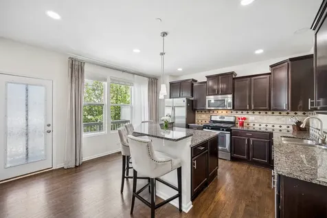 3155 Coral Lane Glenview IL 60026