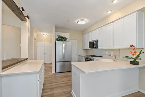2653 Maple Circle West Dundee IL 60118