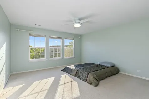 2653 Maple Circle West Dundee IL 60118