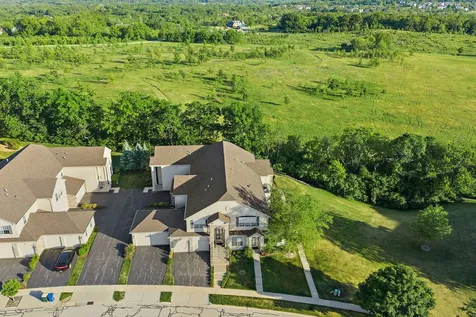 2653 Maple Circle West Dundee IL 60118