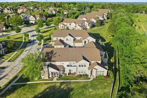 2653 Maple Circle West Dundee IL 60118
