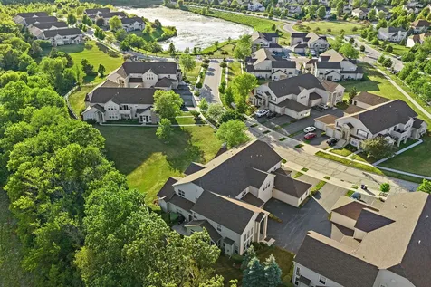 2653 Maple Circle West Dundee IL 60118