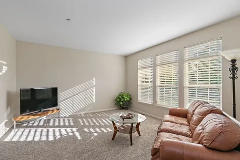 2653 Maple Circle West Dundee IL 60118