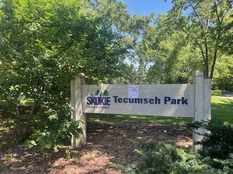 4825 Hull Street Skokie IL 60077